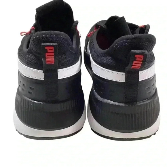 Puma Running Shoes Sneakers Men 12 Black White Pacer Future Street Plus NEW main image 8